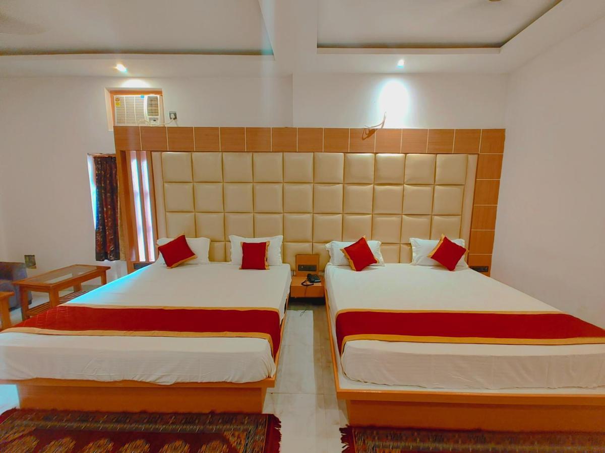Avadh Sunshine Palace Hotel And Resort Ayodhya Extérieur photo