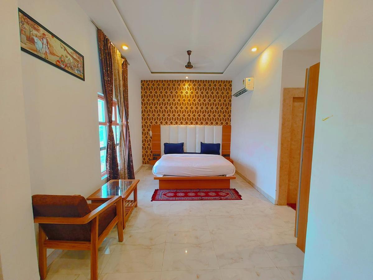 Avadh Sunshine Palace Hotel And Resort Ayodhya Extérieur photo