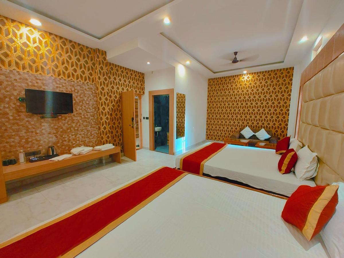 Avadh Sunshine Palace Hotel And Resort Ayodhya Extérieur photo