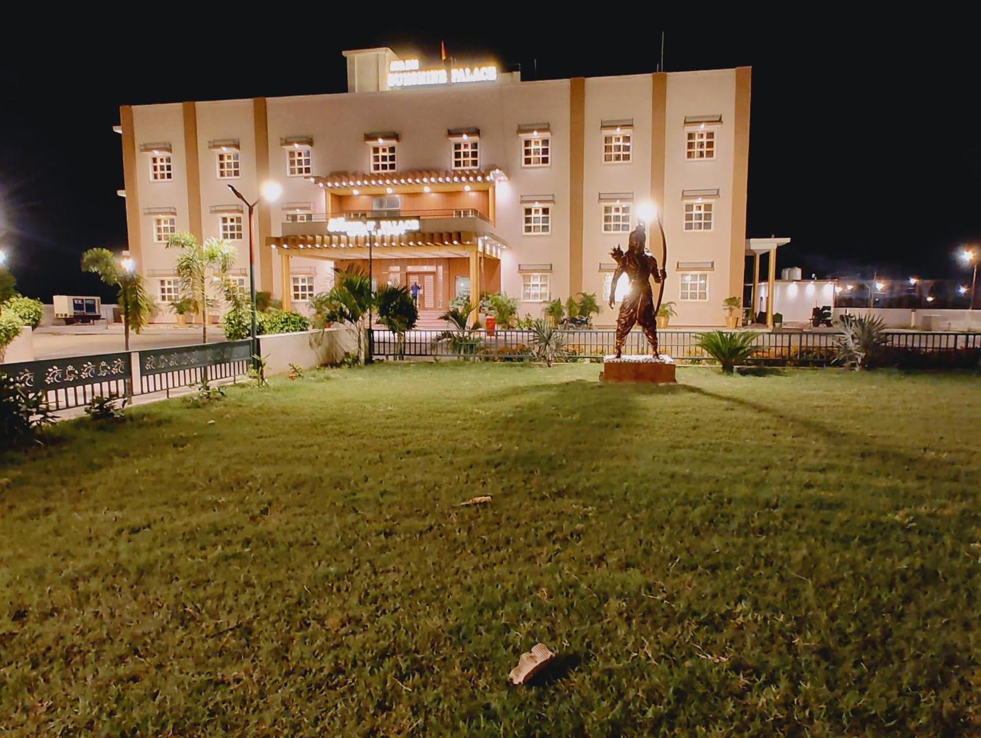 Avadh Sunshine Palace Hotel And Resort Ayodhya Extérieur photo