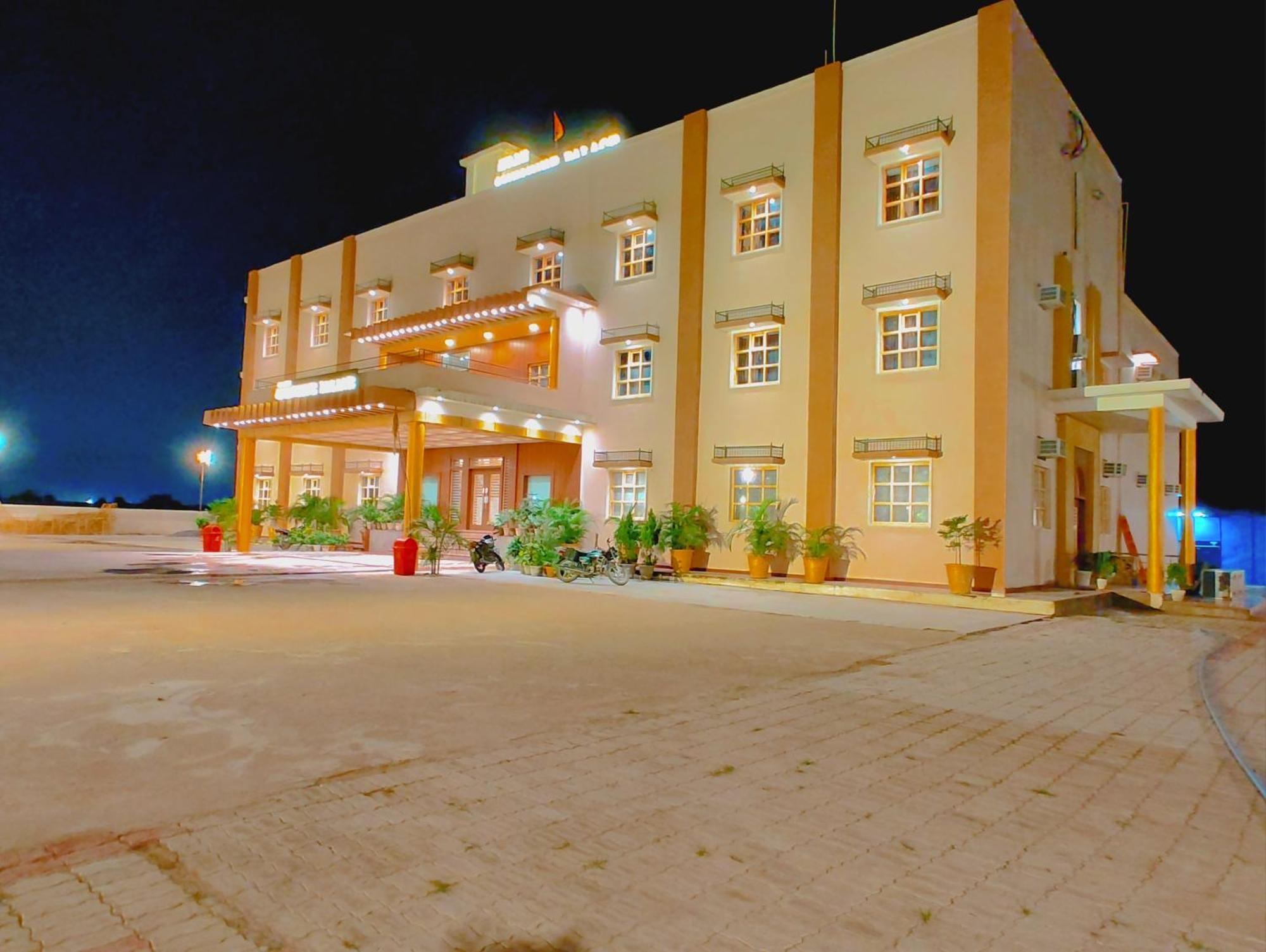 Avadh Sunshine Palace Hotel And Resort Ayodhya Extérieur photo