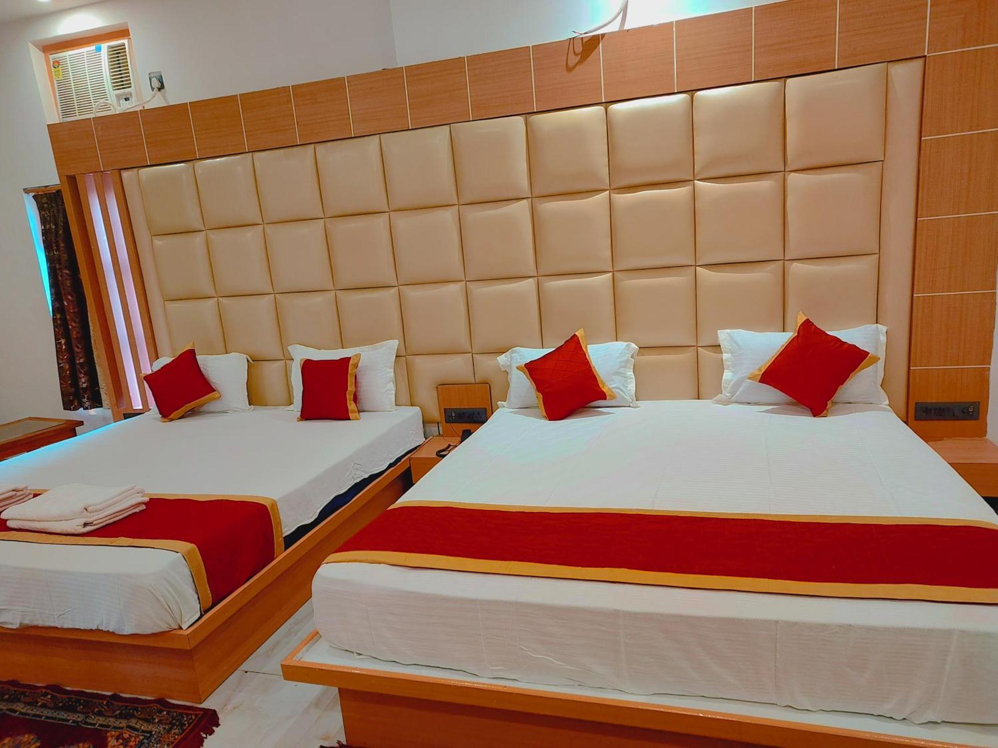 Avadh Sunshine Palace Hotel And Resort Ayodhya Extérieur photo