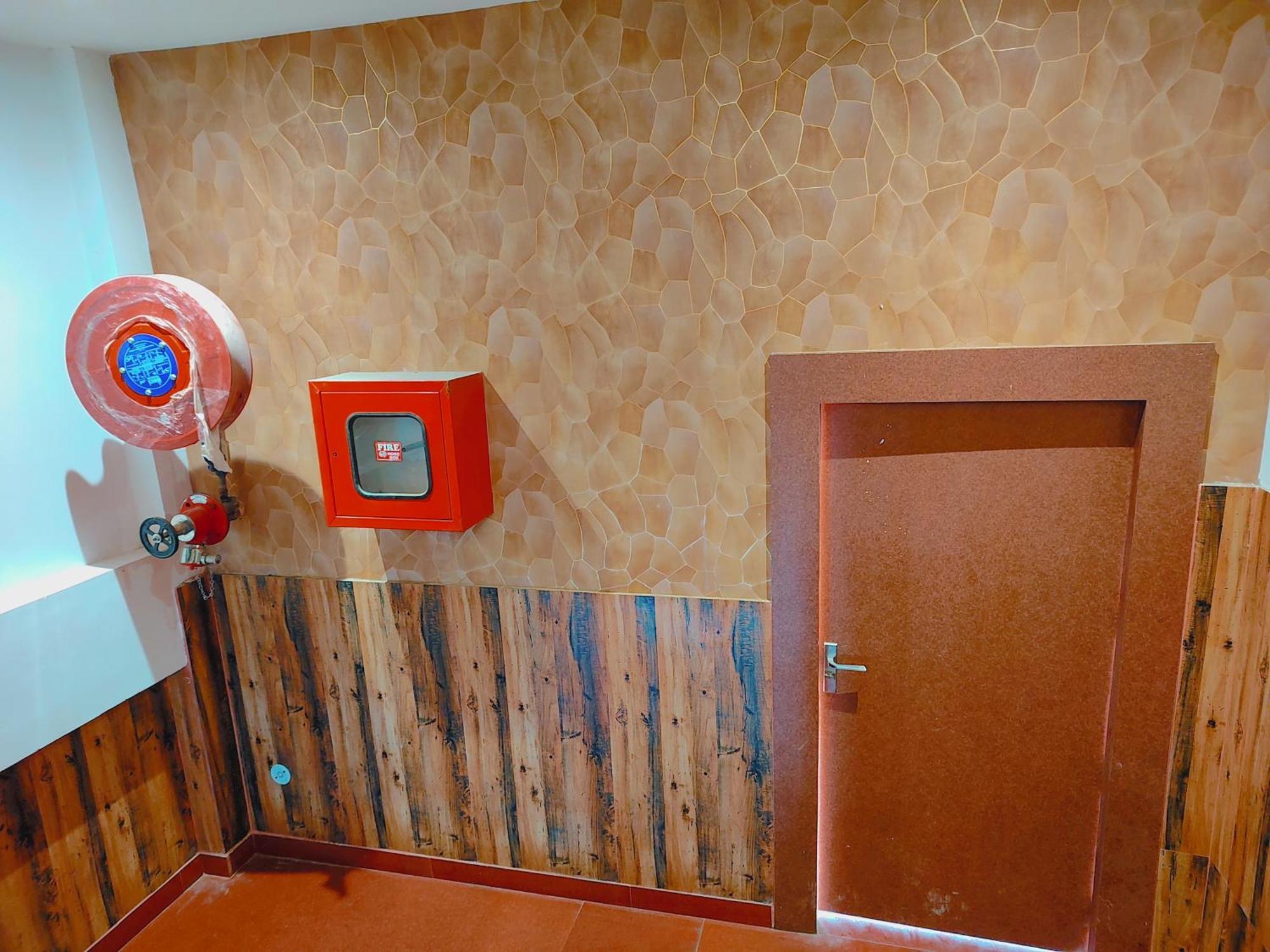 Avadh Sunshine Palace Hotel And Resort Ayodhya Extérieur photo