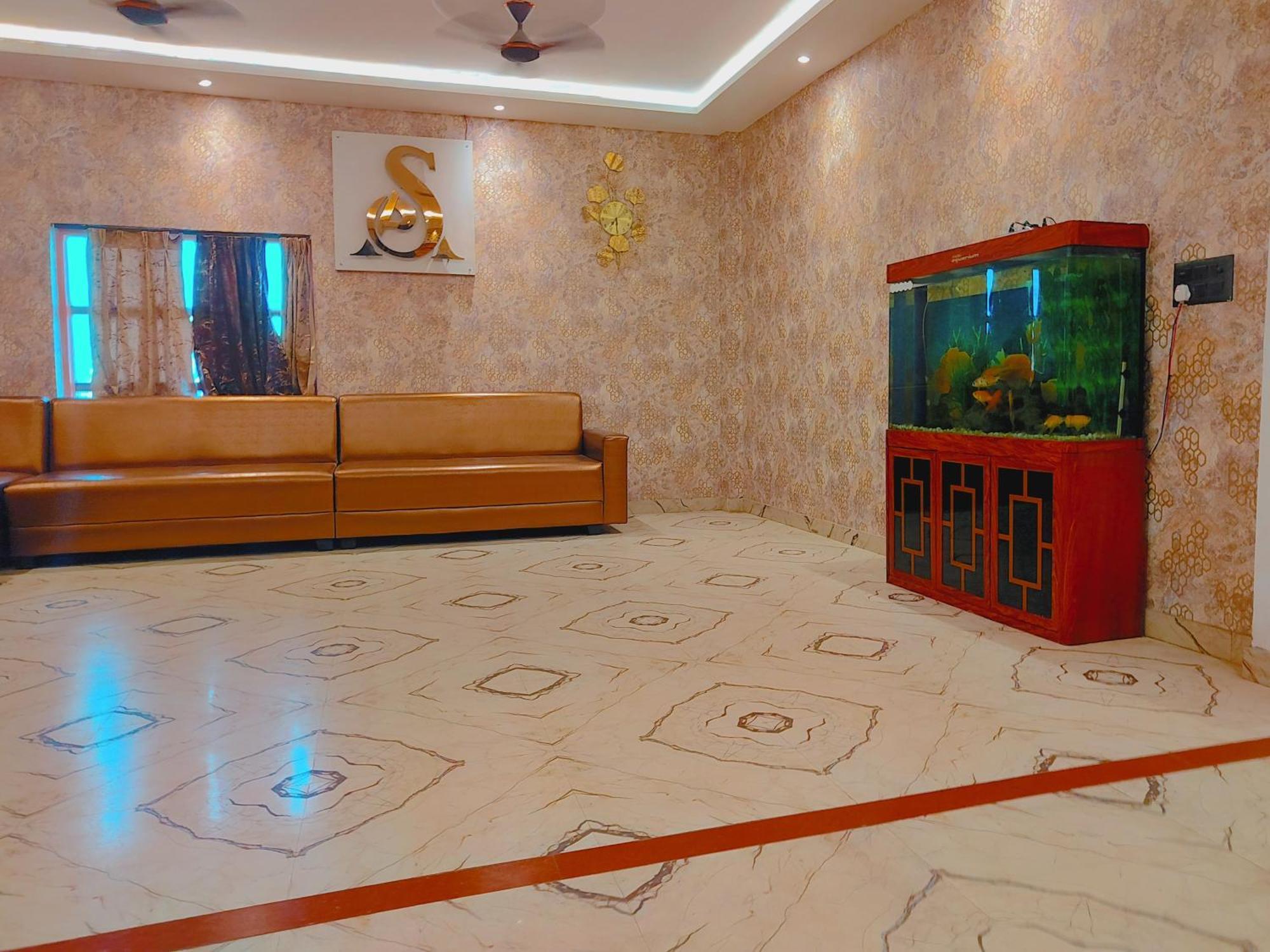 Avadh Sunshine Palace Hotel And Resort Ayodhya Extérieur photo