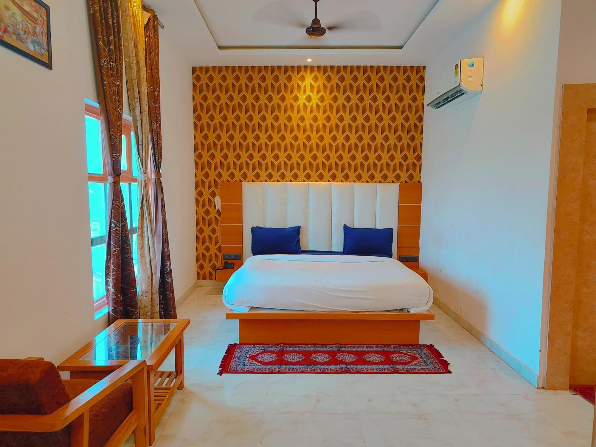 Avadh Sunshine Palace Hotel And Resort Ayodhya Extérieur photo