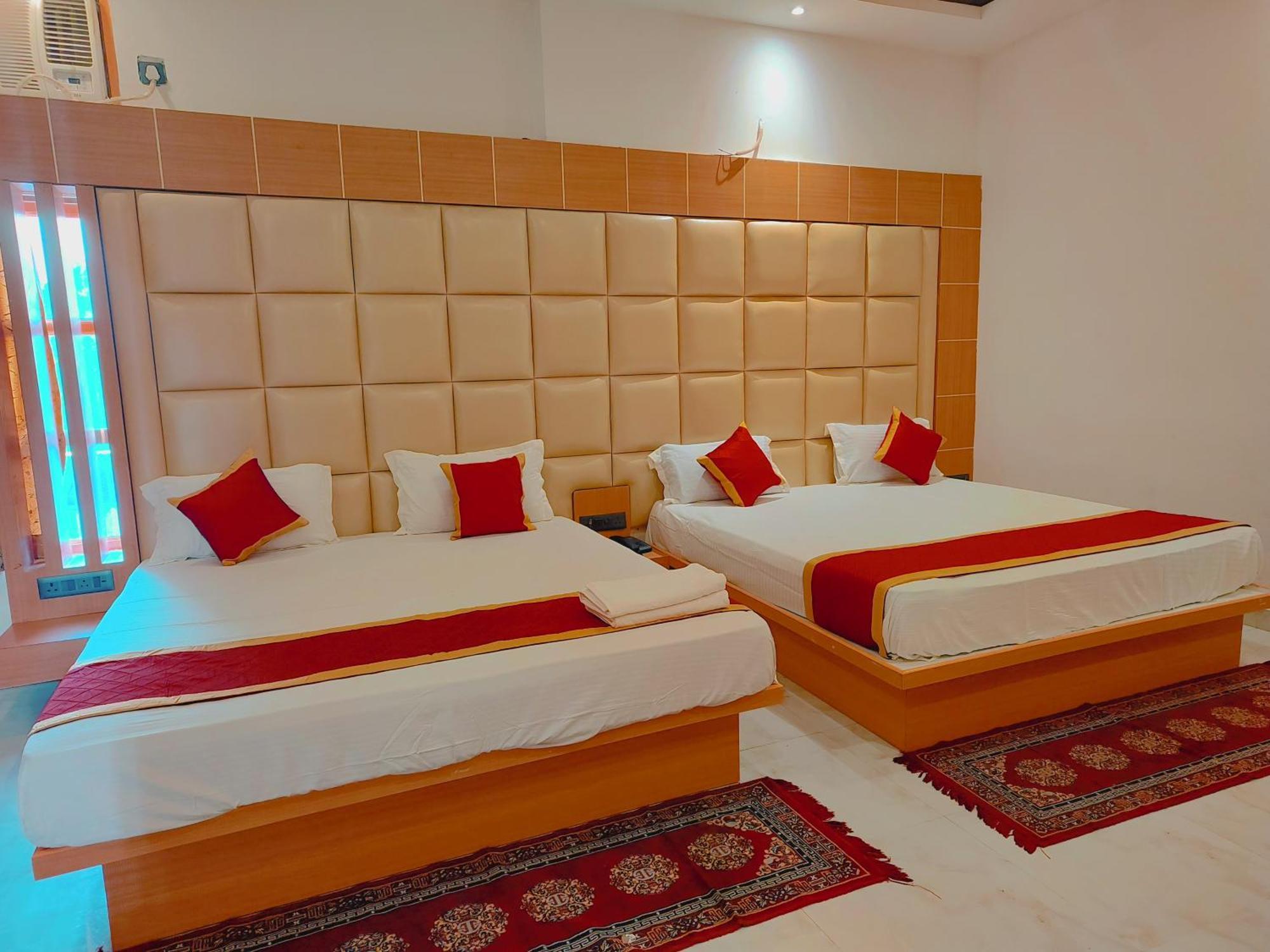 Avadh Sunshine Palace Hotel And Resort Ayodhya Extérieur photo